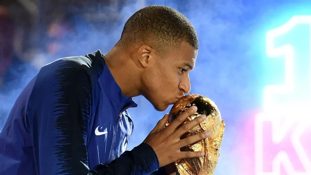 Kylian Mbappé Net Worth 2025: Salary, Endorsements & Wealth Breakdown